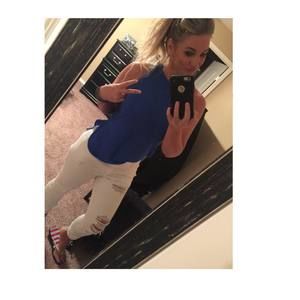 Meet your Posher, Candace